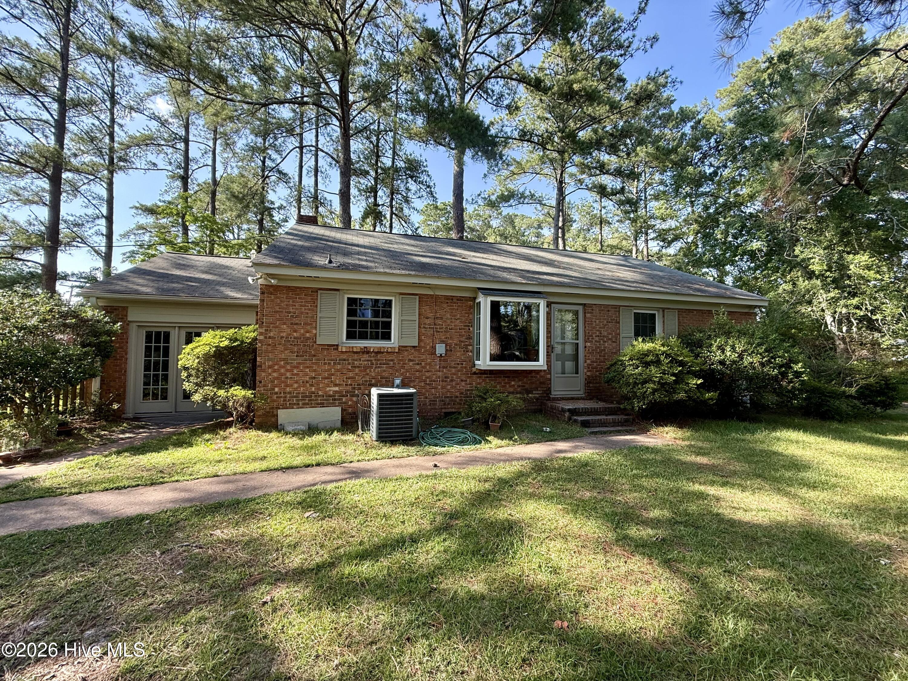 Exterior photo of 105 4th Street, Robersonville, NC 27871. MLS: 100586223
