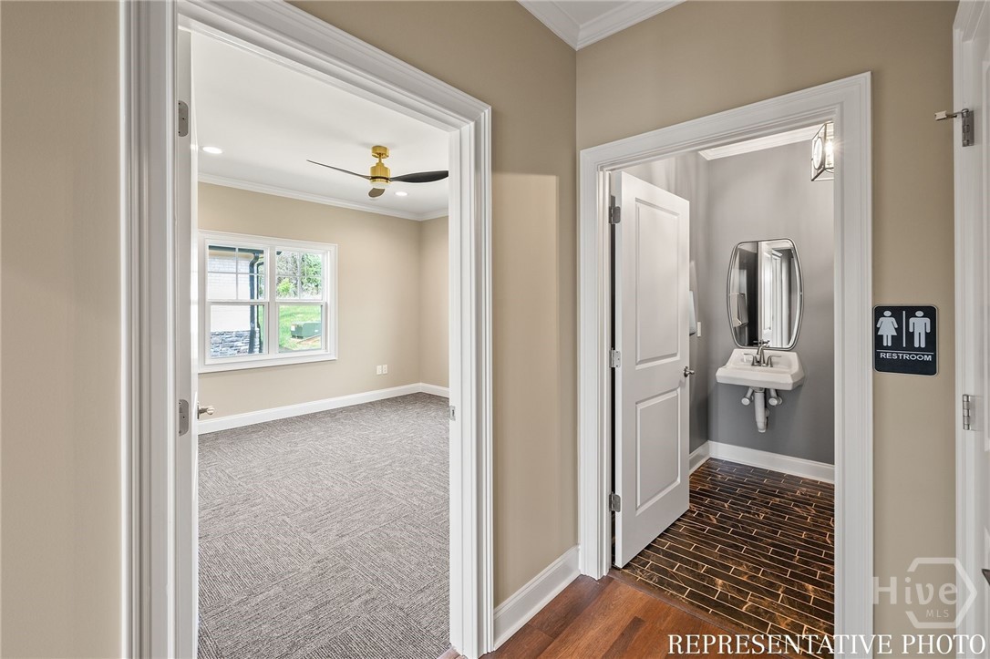 1060 Garland Dr, Bldg 200, Bogart, GA 30622 - Hall