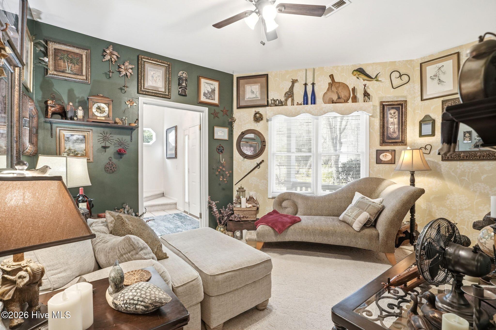 100562412 | Photo 34