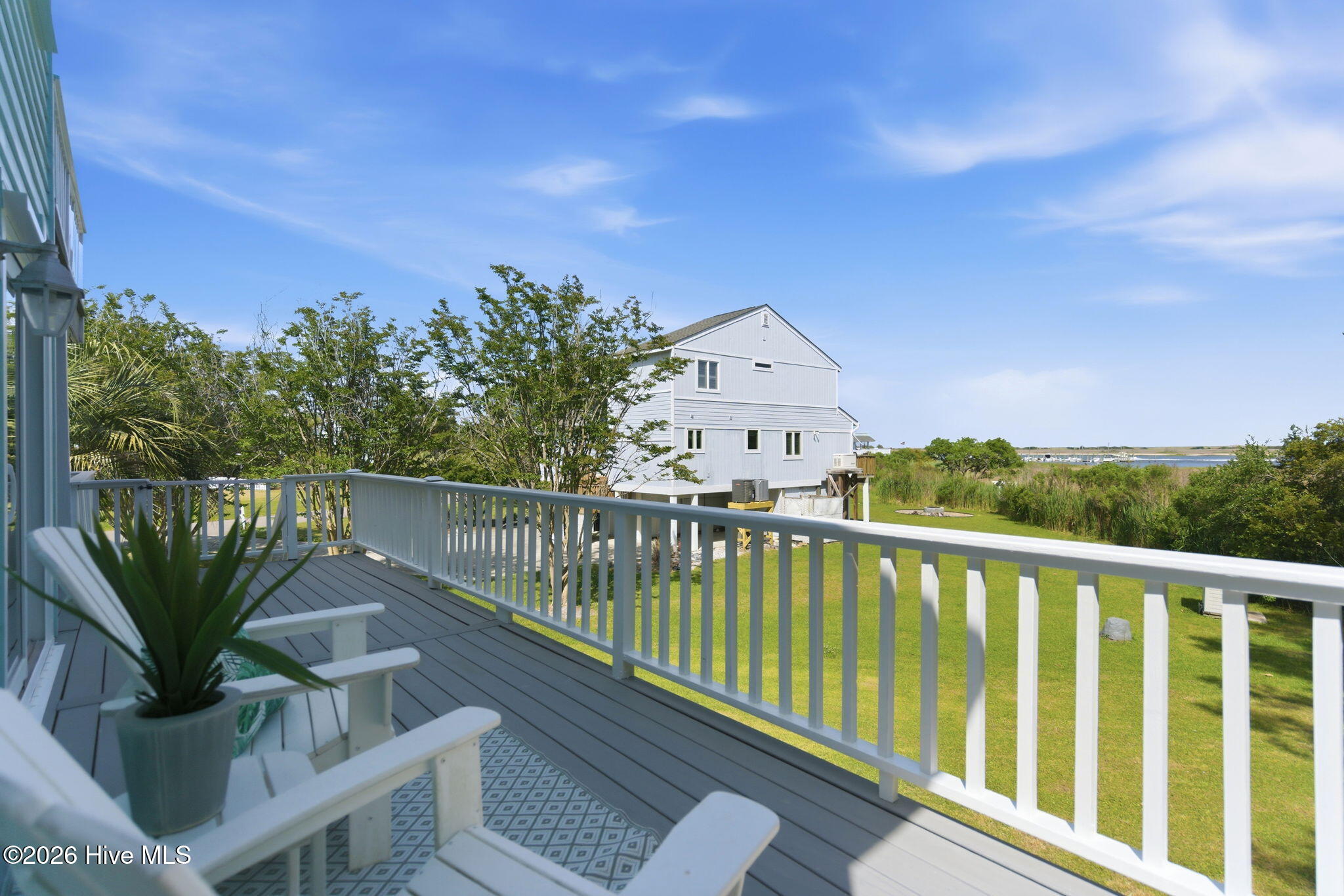 100569550 | Photo 44