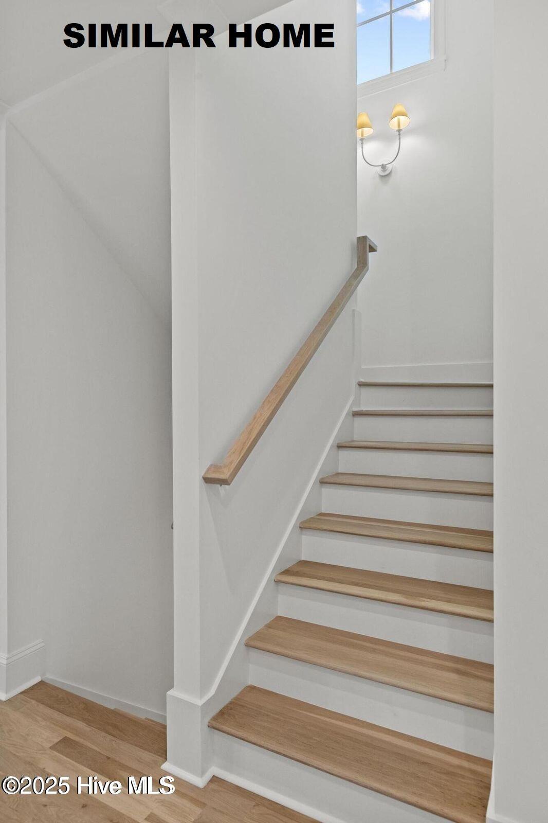 100519432 | Photo 36