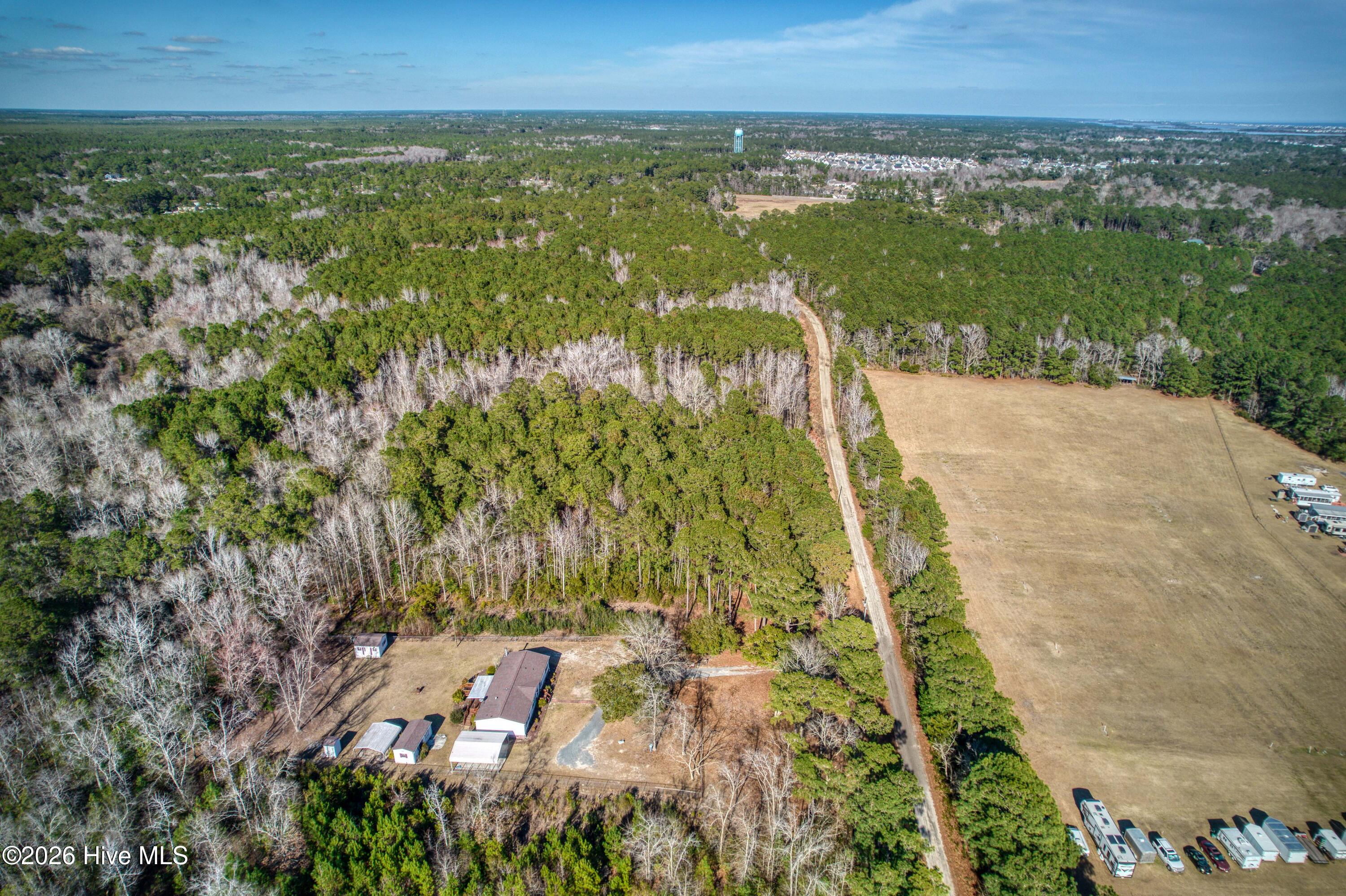 100557580 | Photo 43