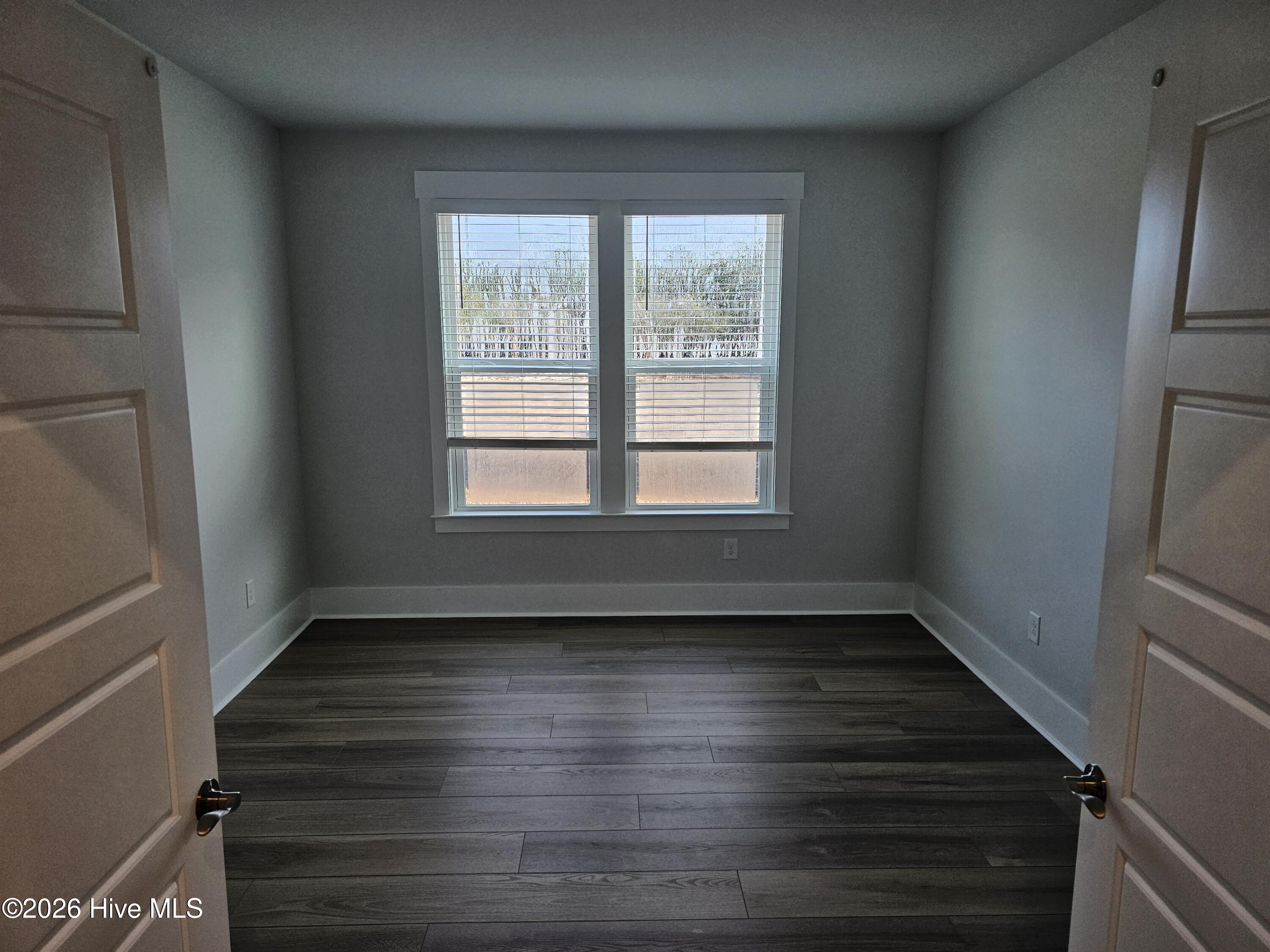 100544380 | Photo 17