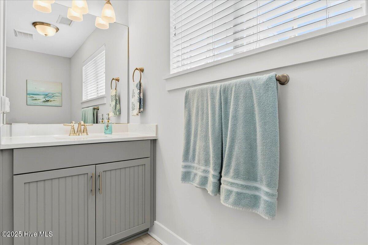 100524378 | Photo 42