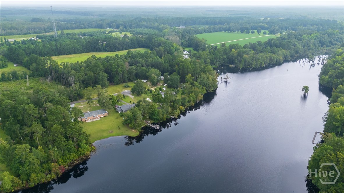 Homes for sale in Guyton, GA | 330 Lakeshore Dr, Guyton, GA 31312 | MLS# SA343865