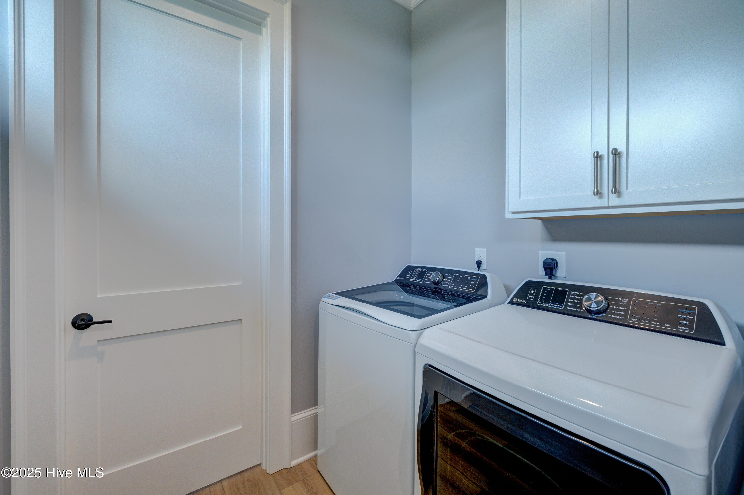 100519024 | Photo 21