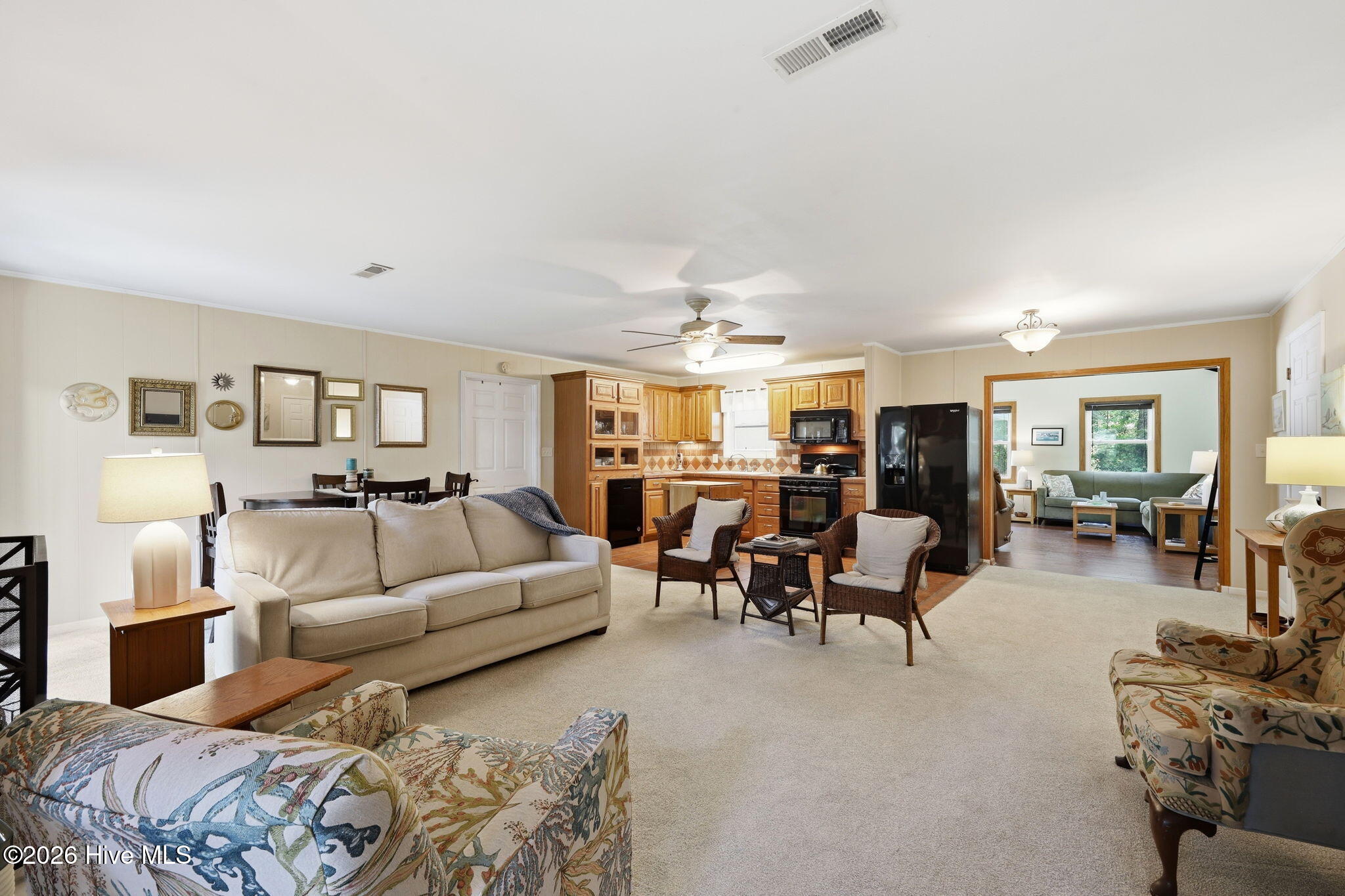 614 Country Club Drive,Arapahoe