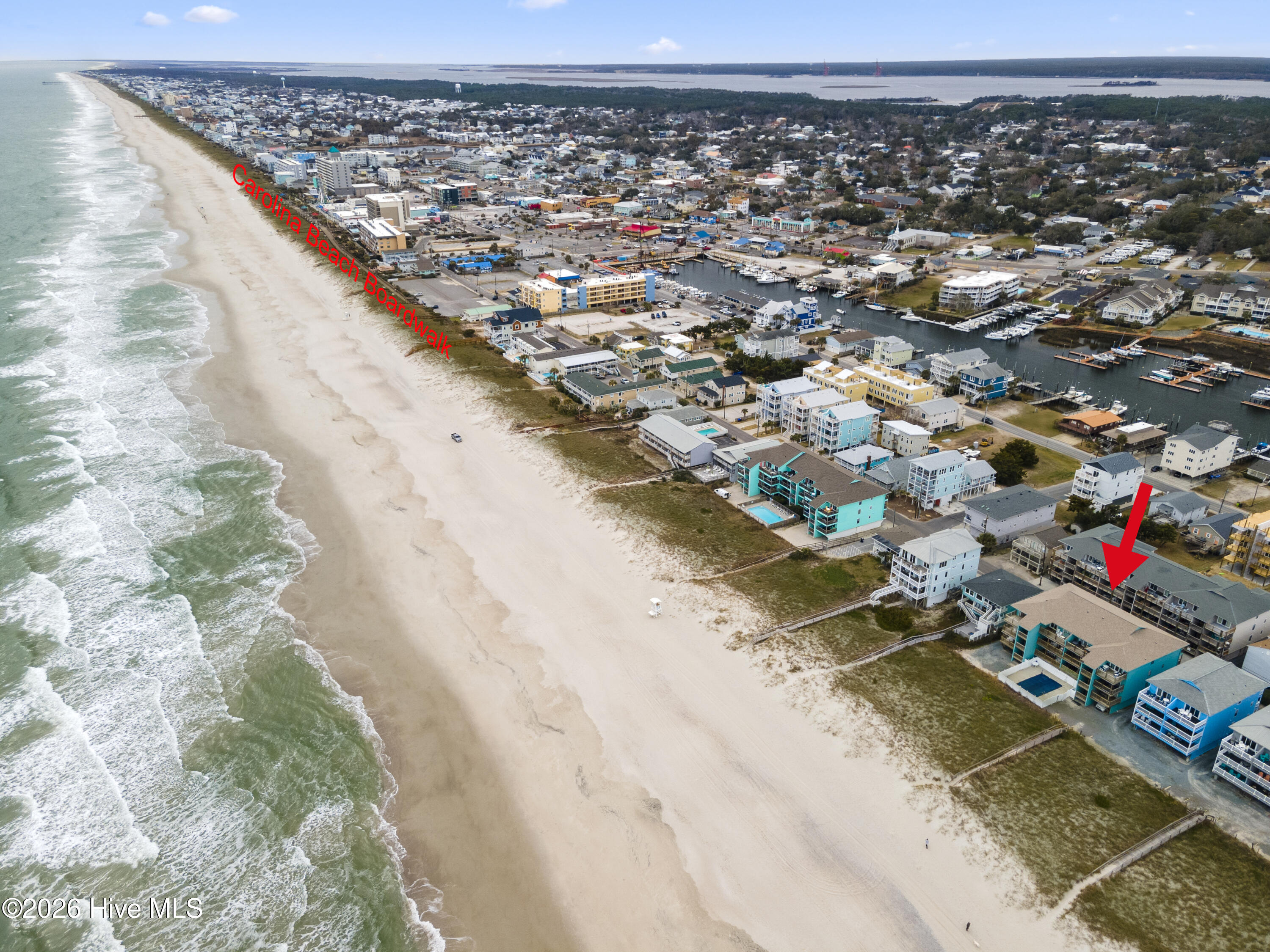 100555200 | Photo 41