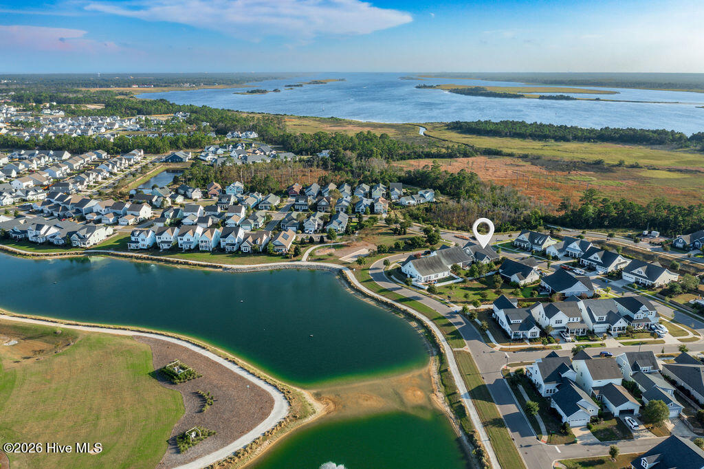 100551056 | Photo 42