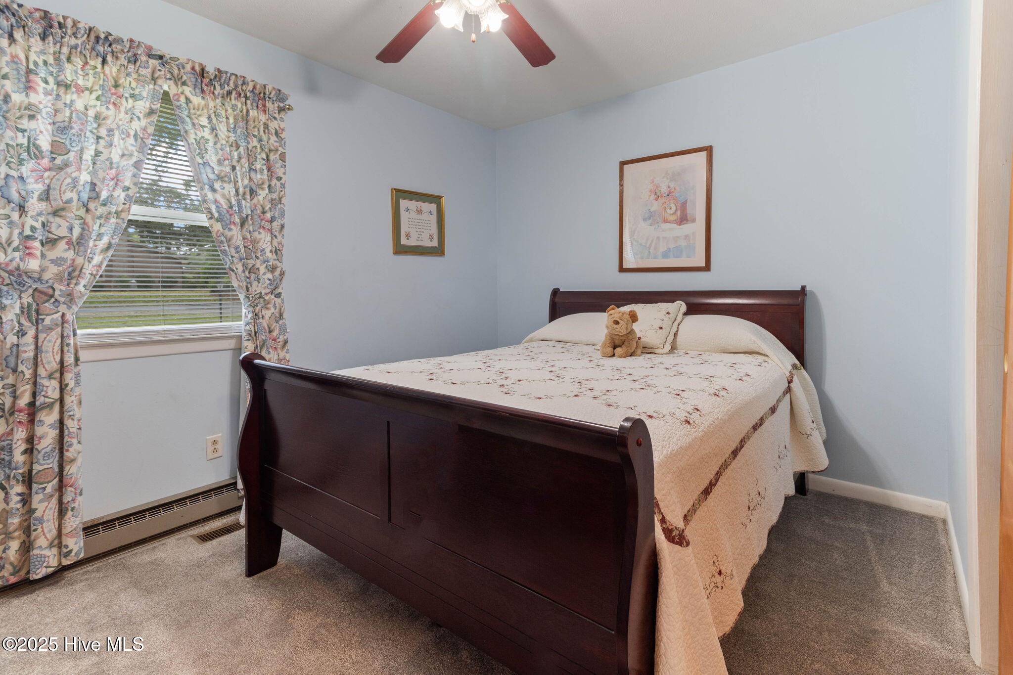 100533593 | Photo 14