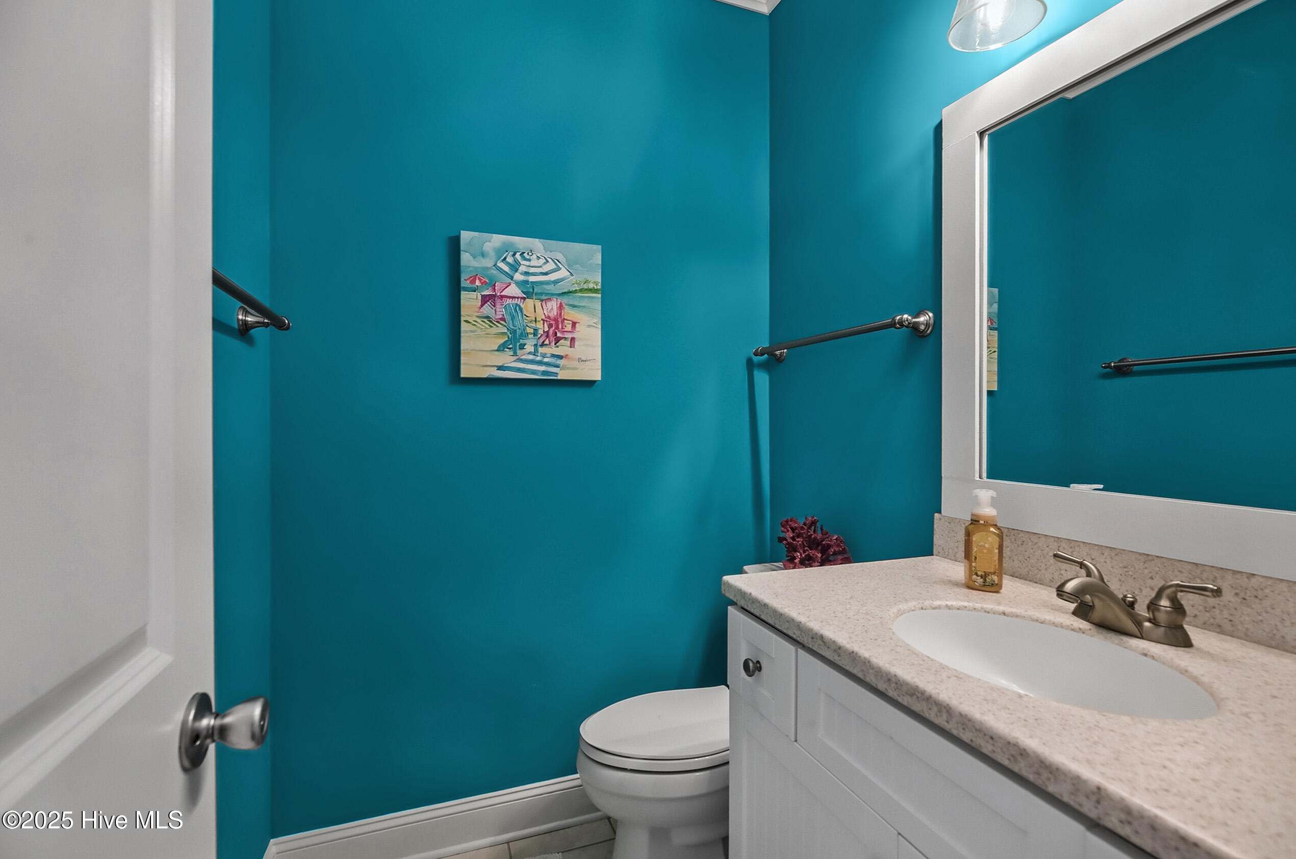 100557922 | Photo 25