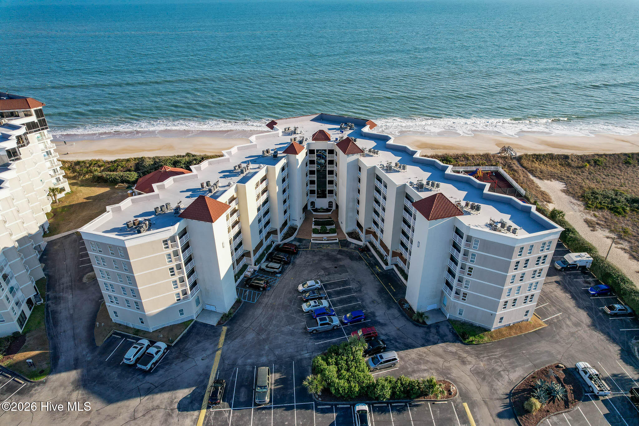 100567274 | Photo 35