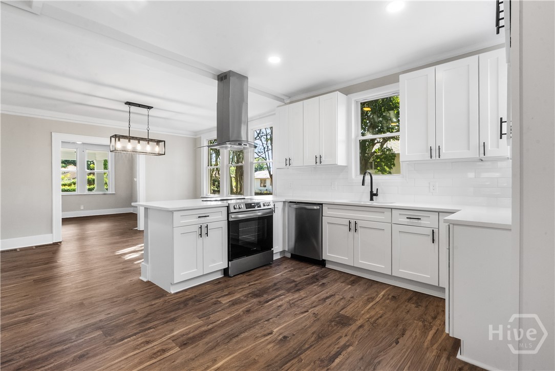 Photo 2 of Single family home for sale at 1210 Seiler Ave, Savannah, GA 31404 | MLS# SA363101 | Listing updated on 2026-09-18