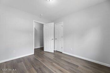 100570288 | Photo 15