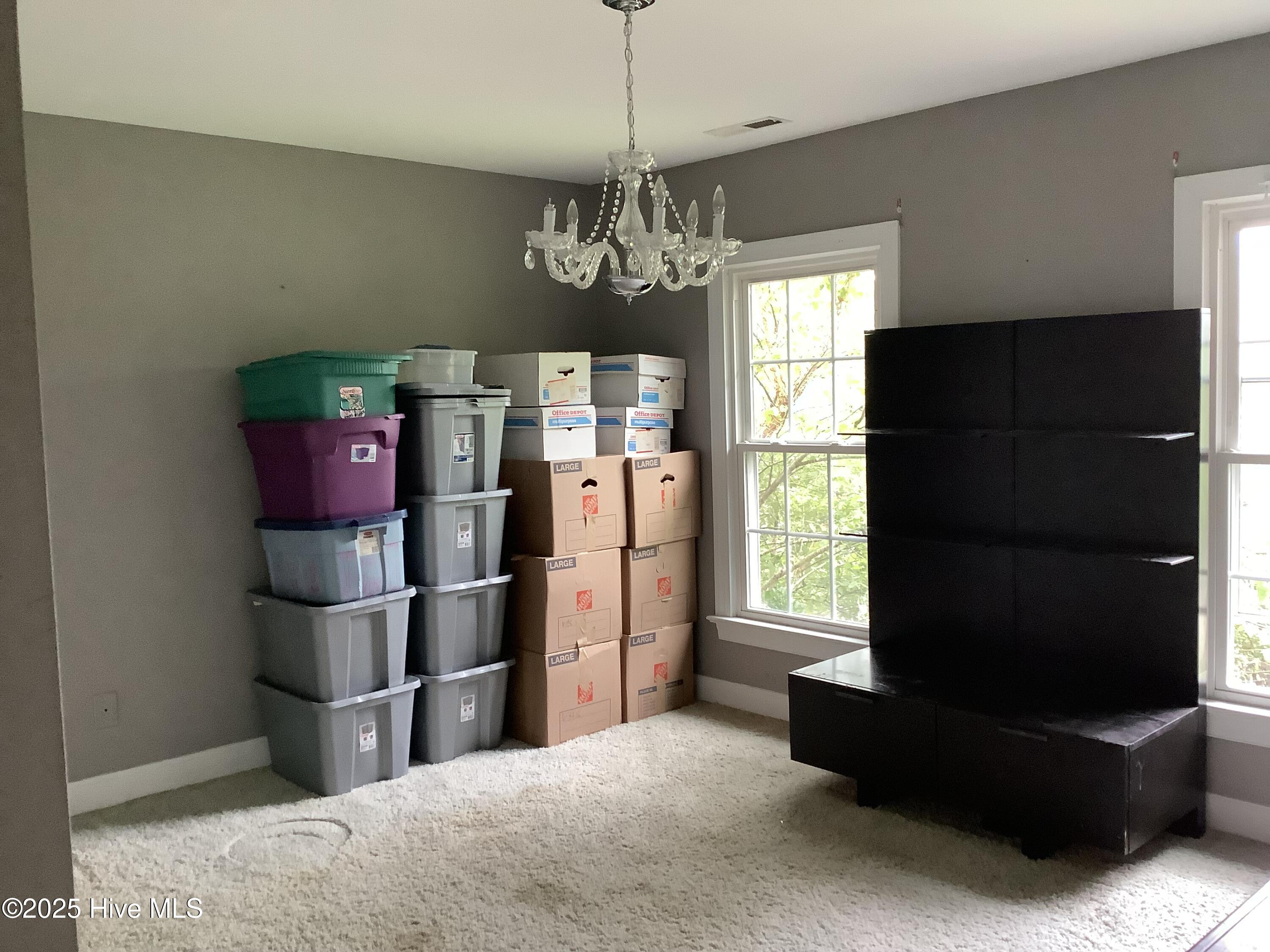 100524390 | Photo 26