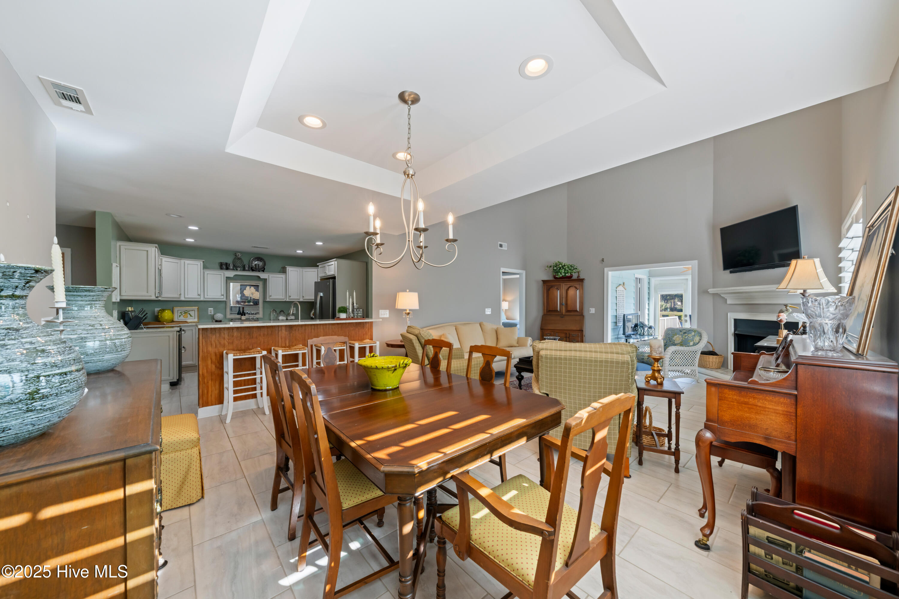 100543099 | Photo 20