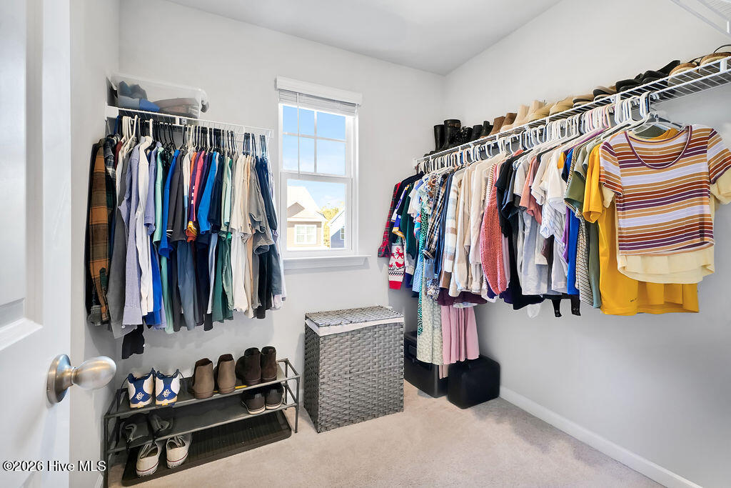 100549392 | Photo 19