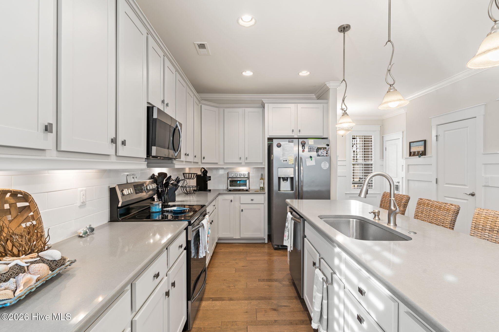 100555251 | Photo 12