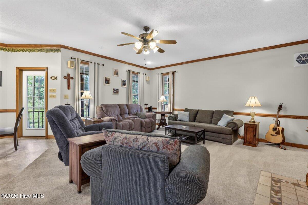 21-105 W Raintree Ln-21