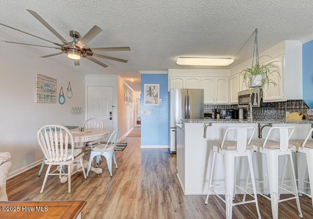 100543510 | Photo 11