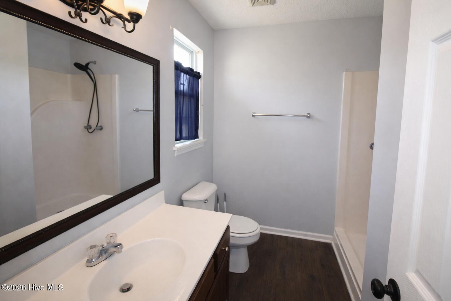 100558952 | Photo 10