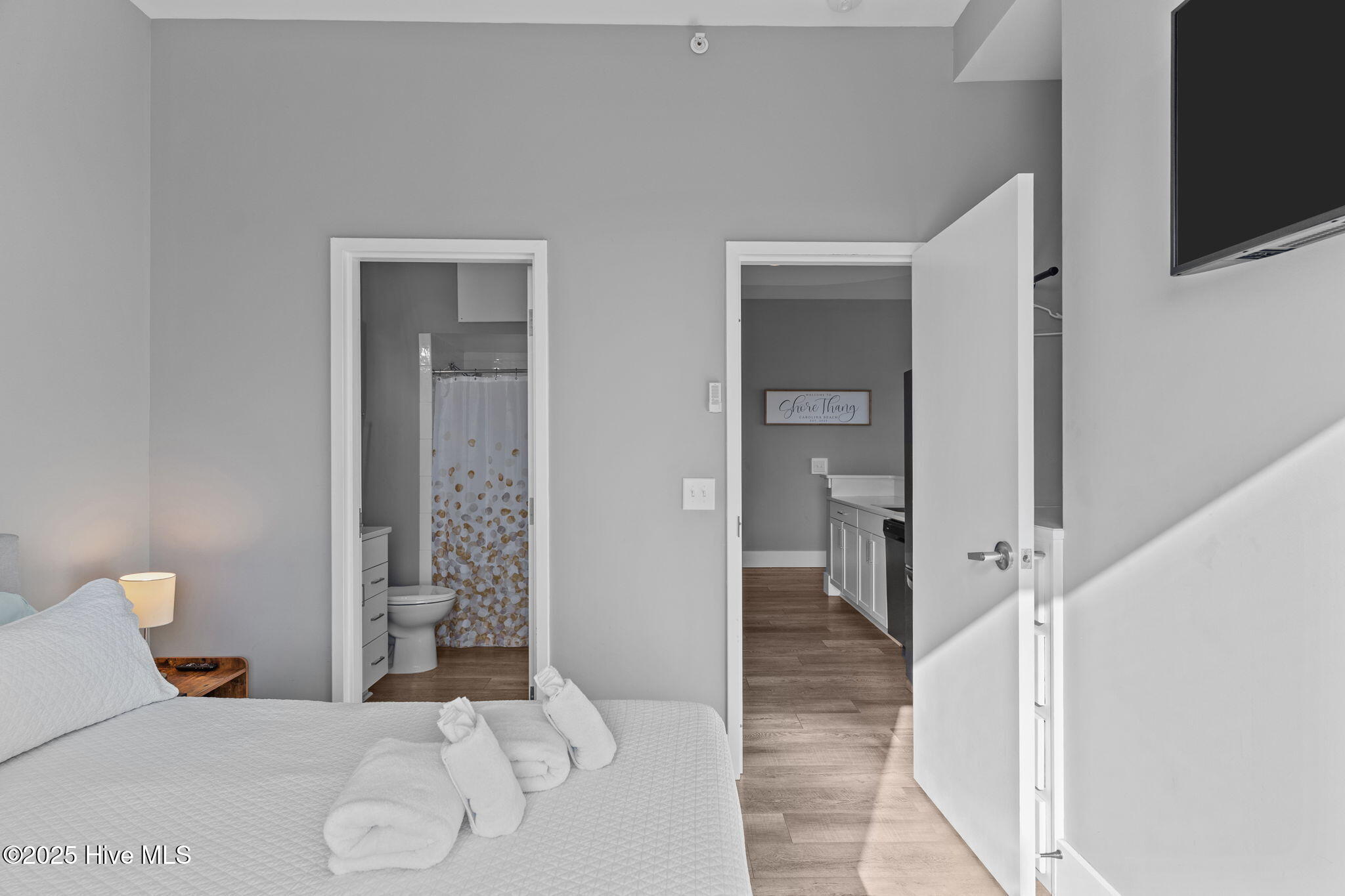 100541831 | Photo 27