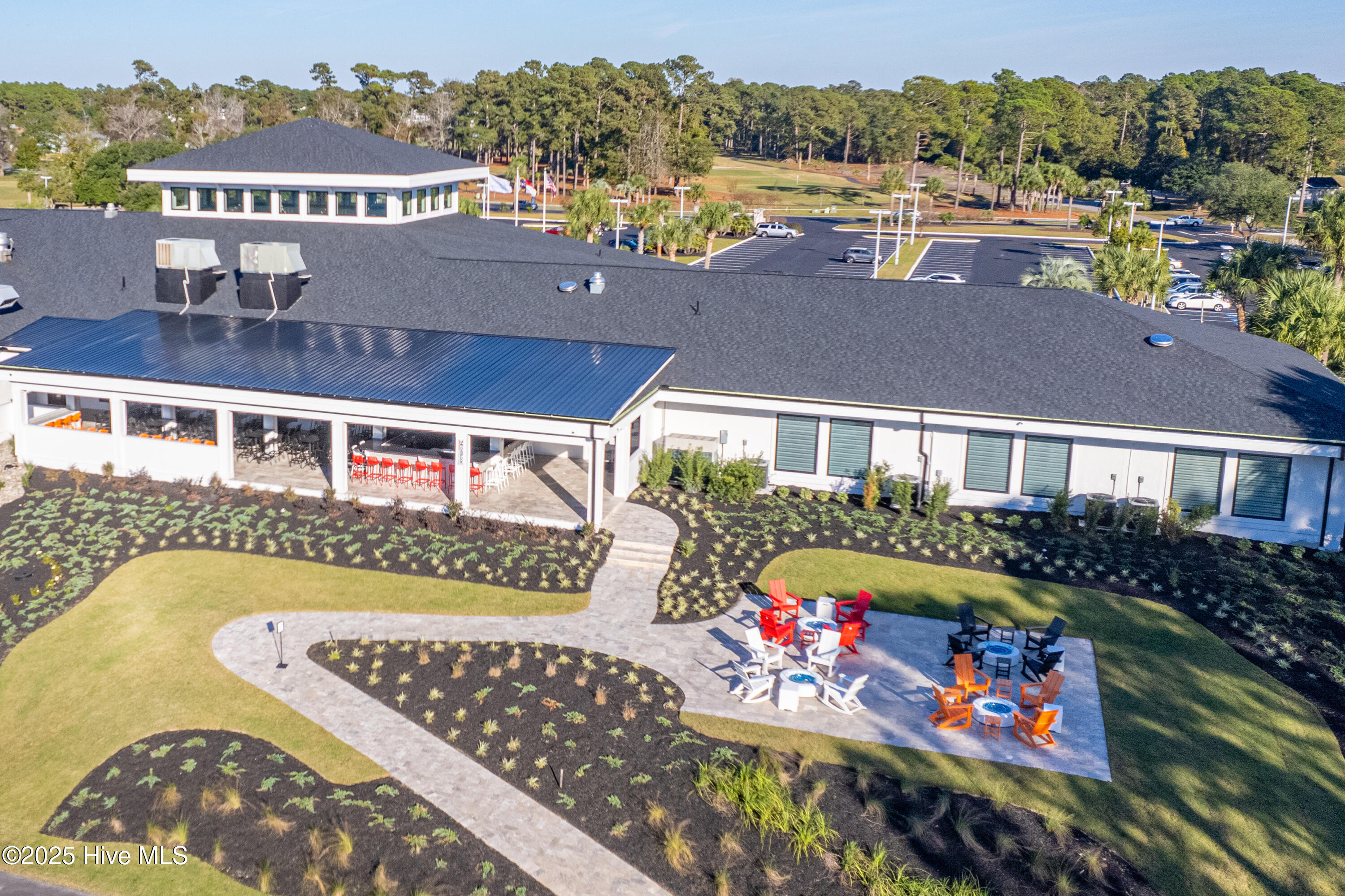 100544193 | Photo 52