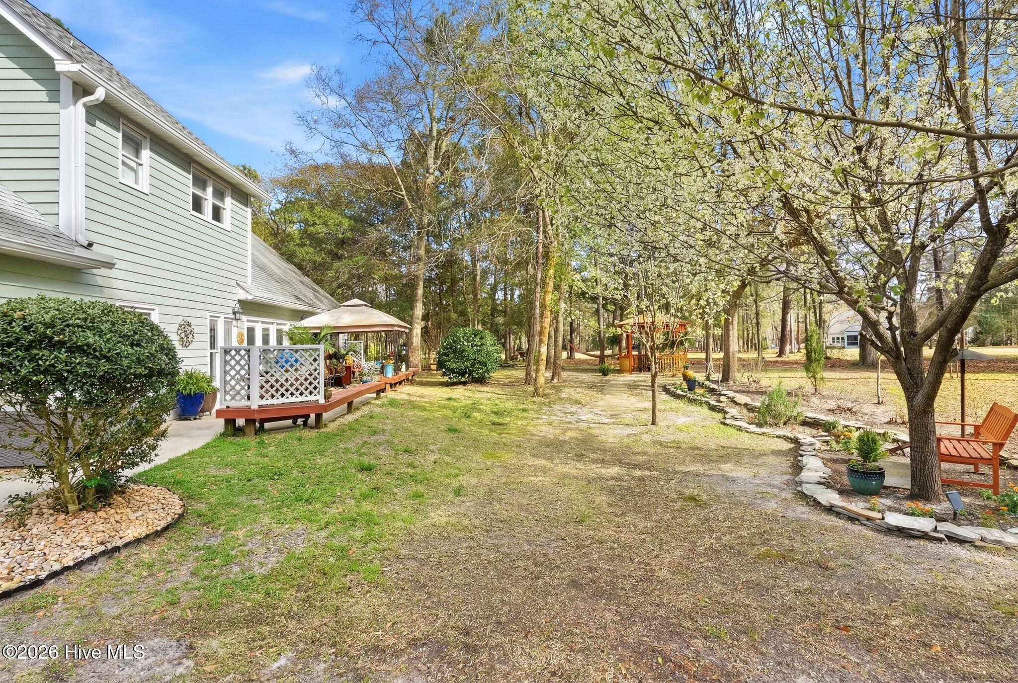 100562412 | Photo 66