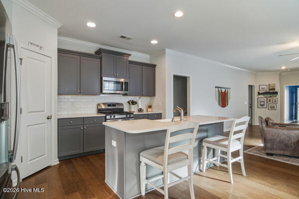 100549068 | Photo 10