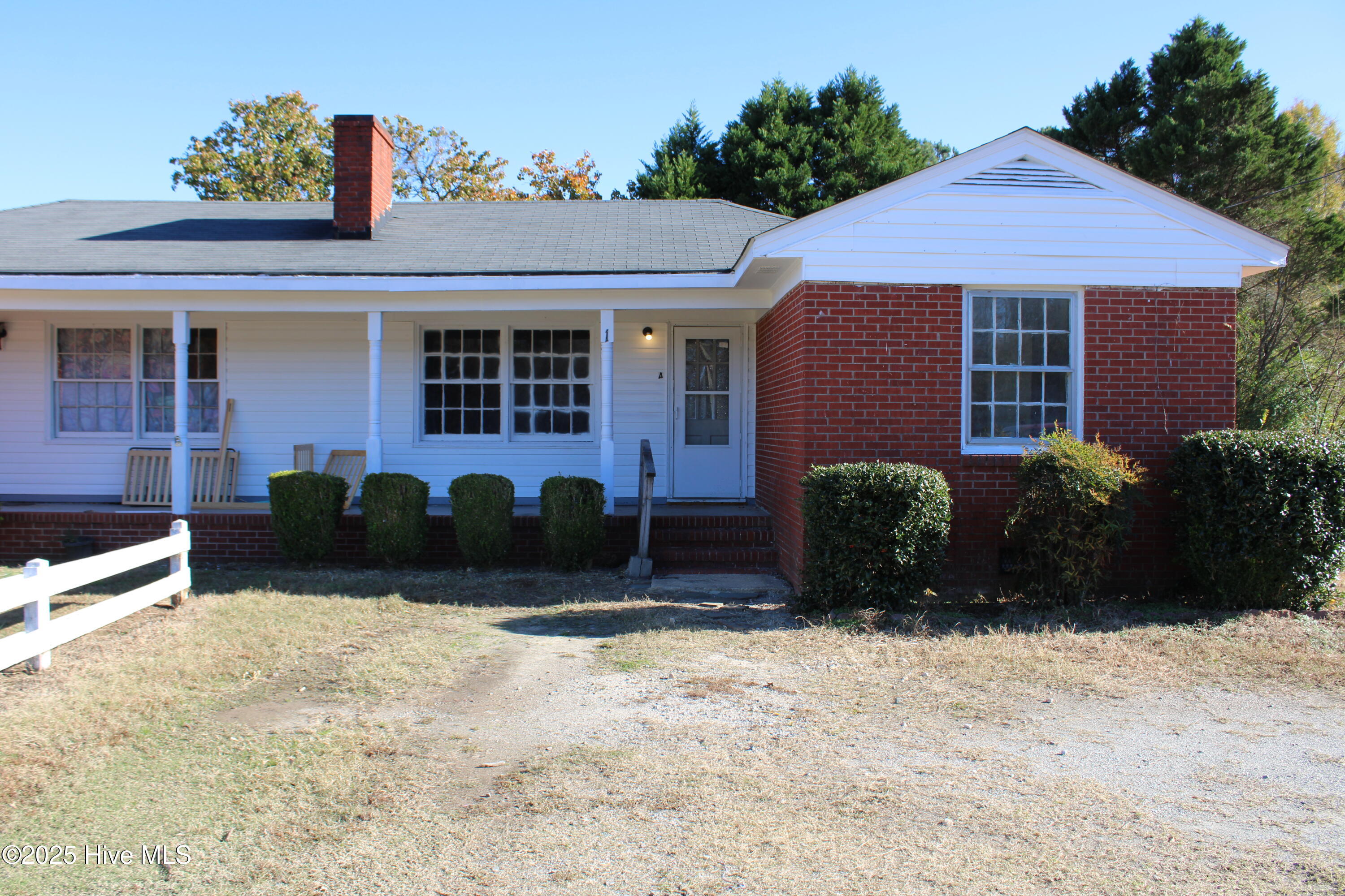 Homes for sale in Kenly, NC | 398 N Englewood Dr, Kenly, NC 27542 | MLS# 100541963