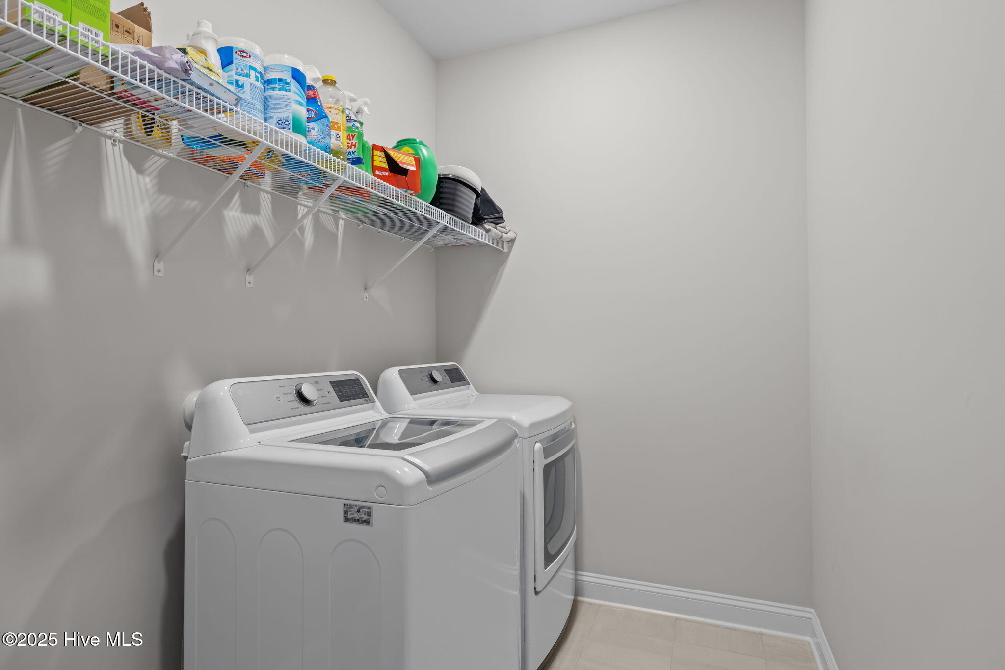 100526771 | Photo 31