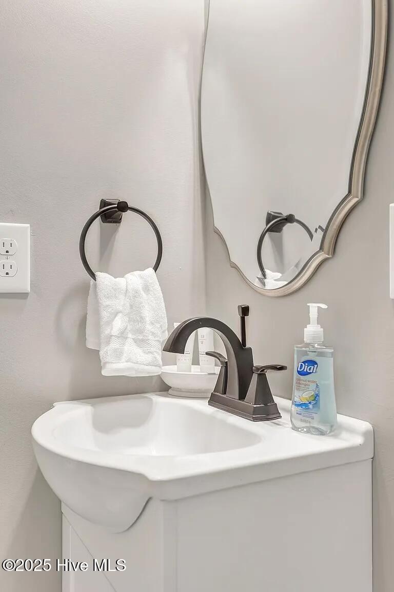 100534536 | Photo 18