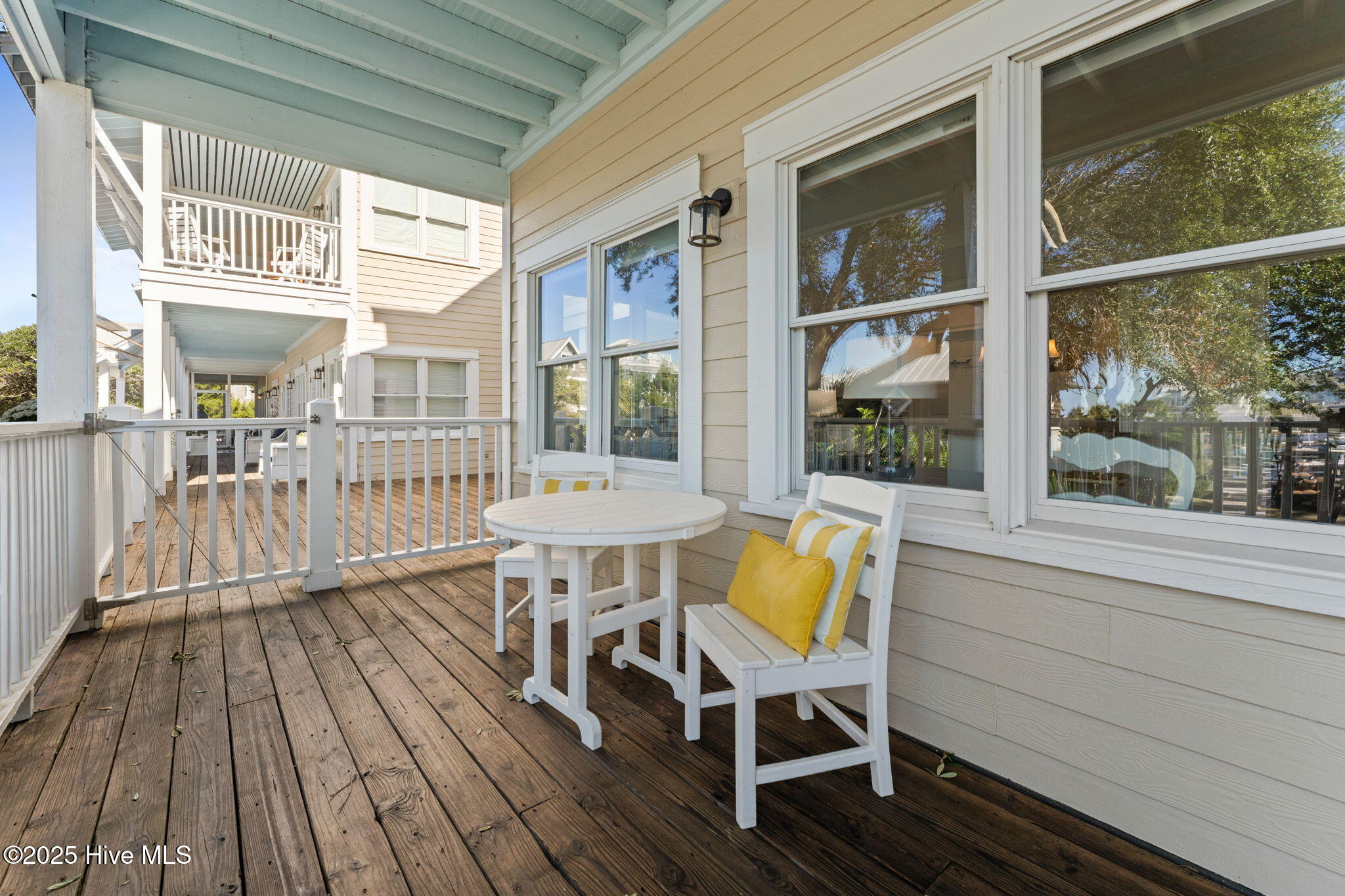 100510099 | Photo 33