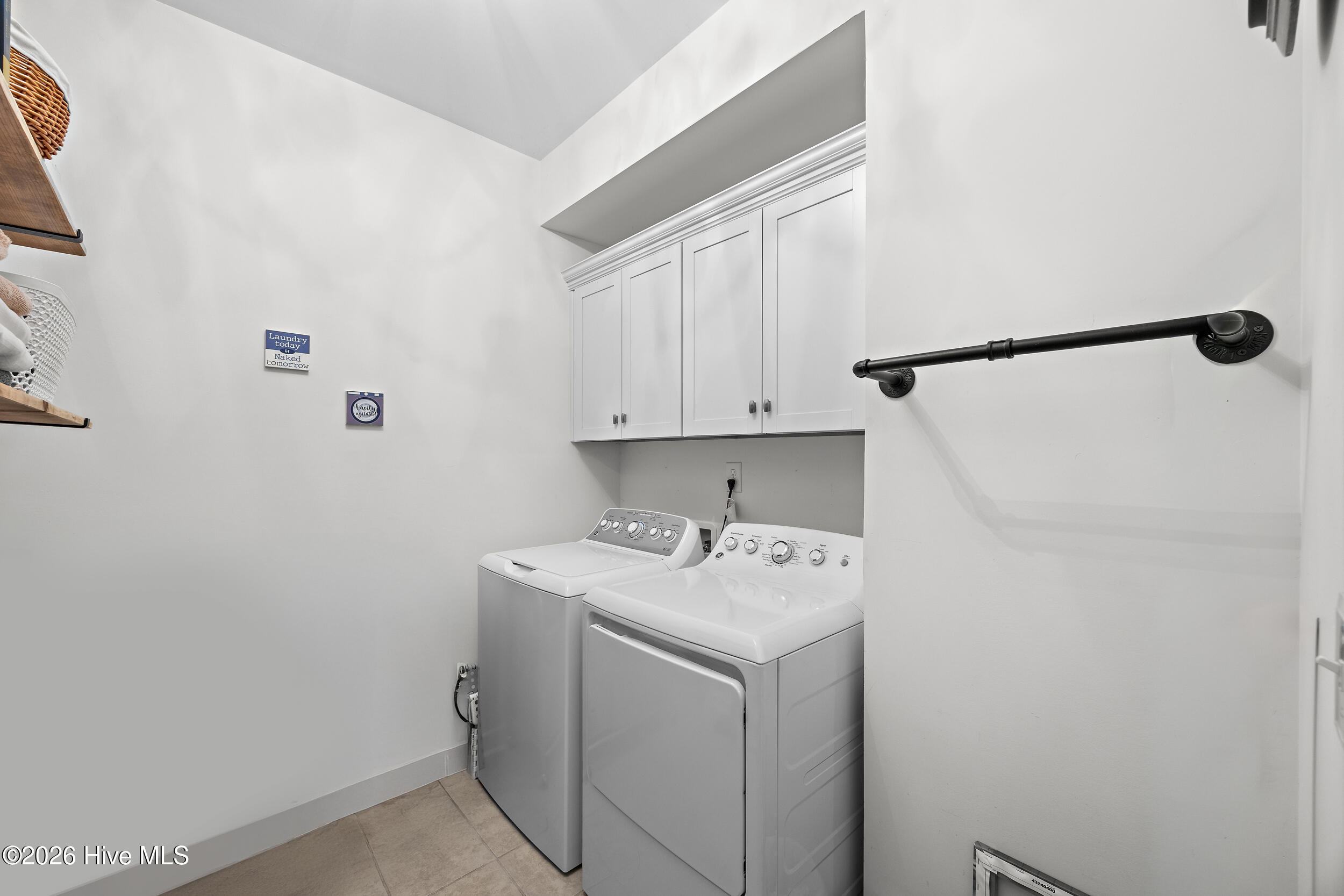 100555431 | Photo 21