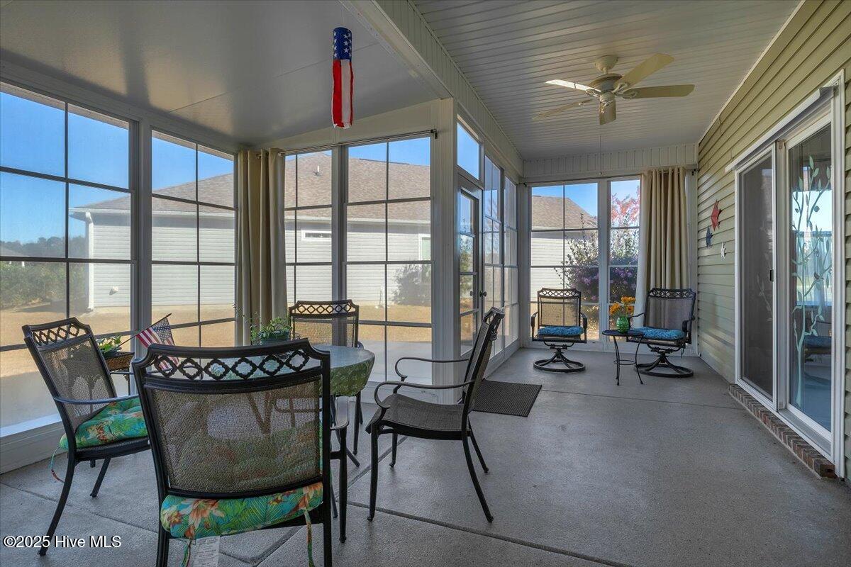 100541997 | Photo 29