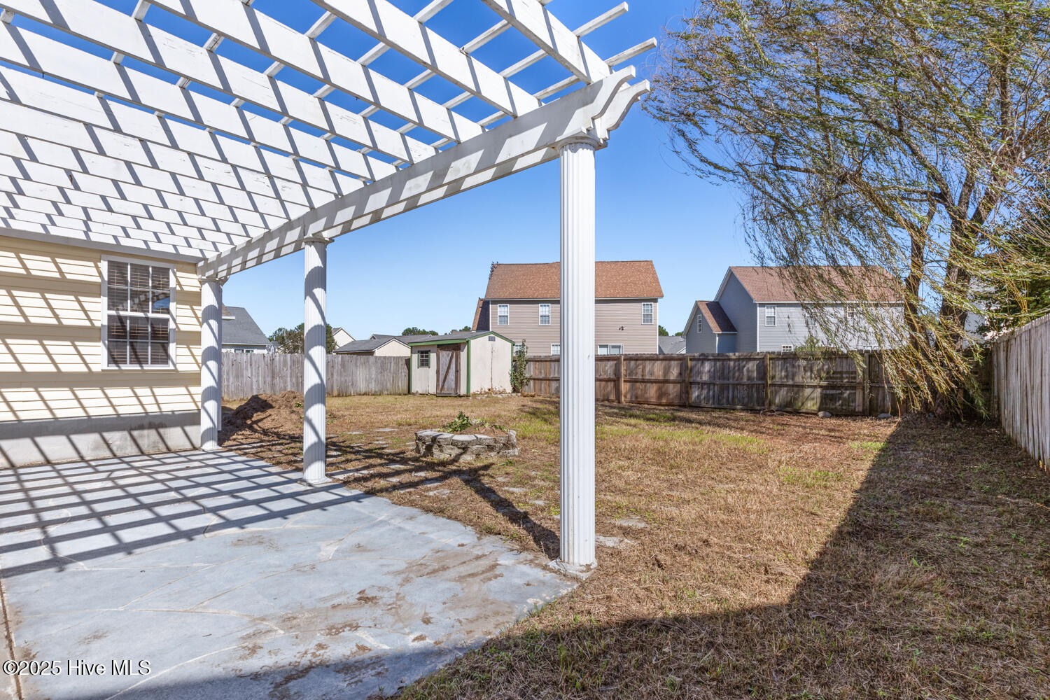 100536928 | Photo 35