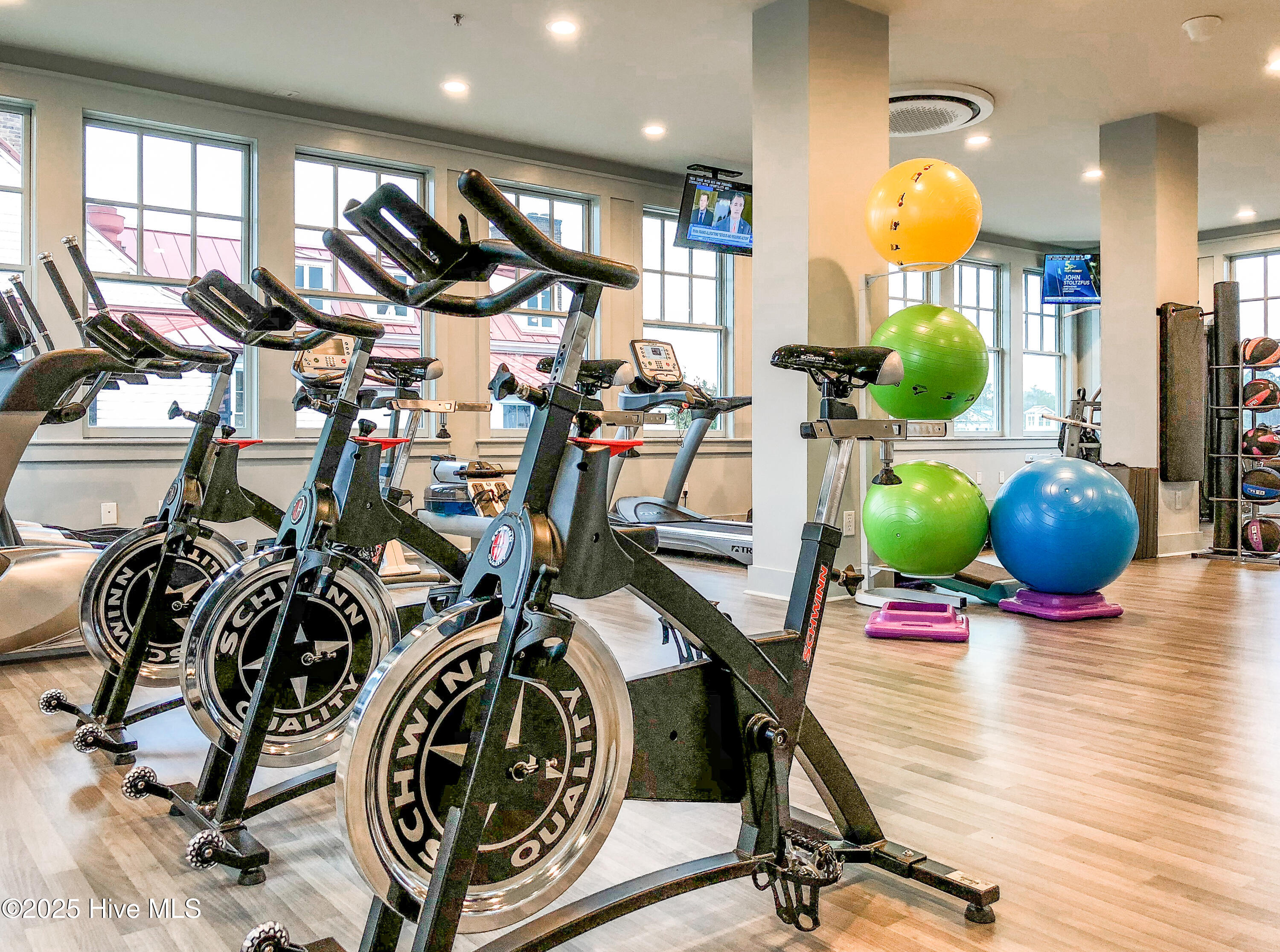 175 River Watch Road, Oriental, NC, 28571