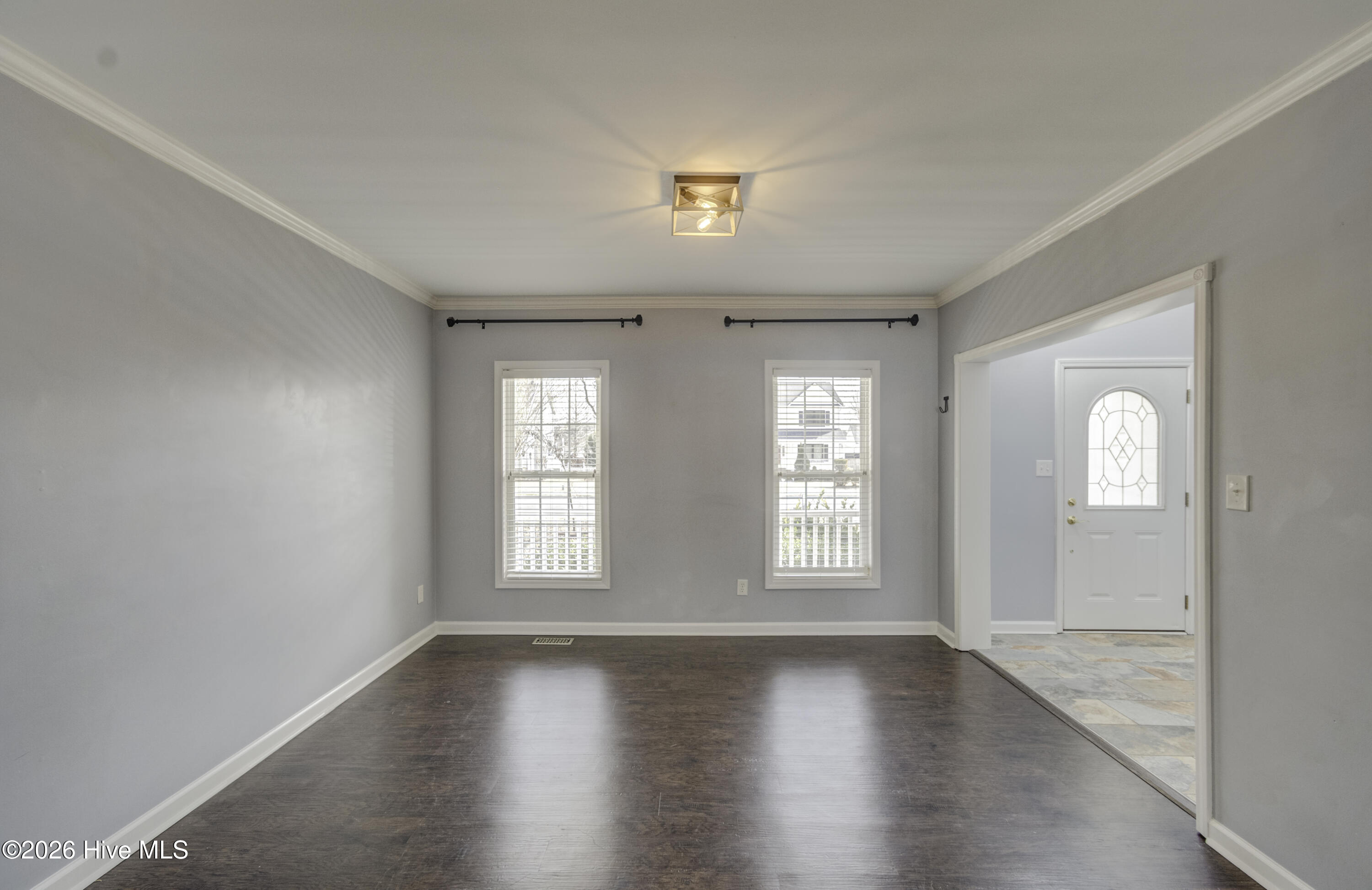 100549263 | Photo 14