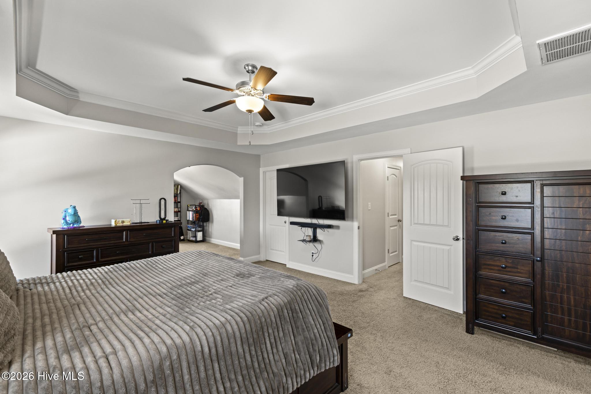 100553359 | Photo 20