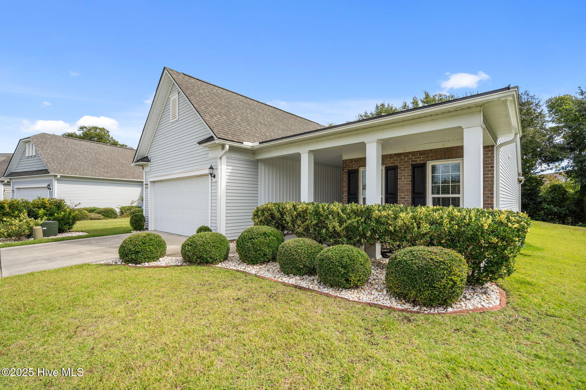 100515173 | Photo 37