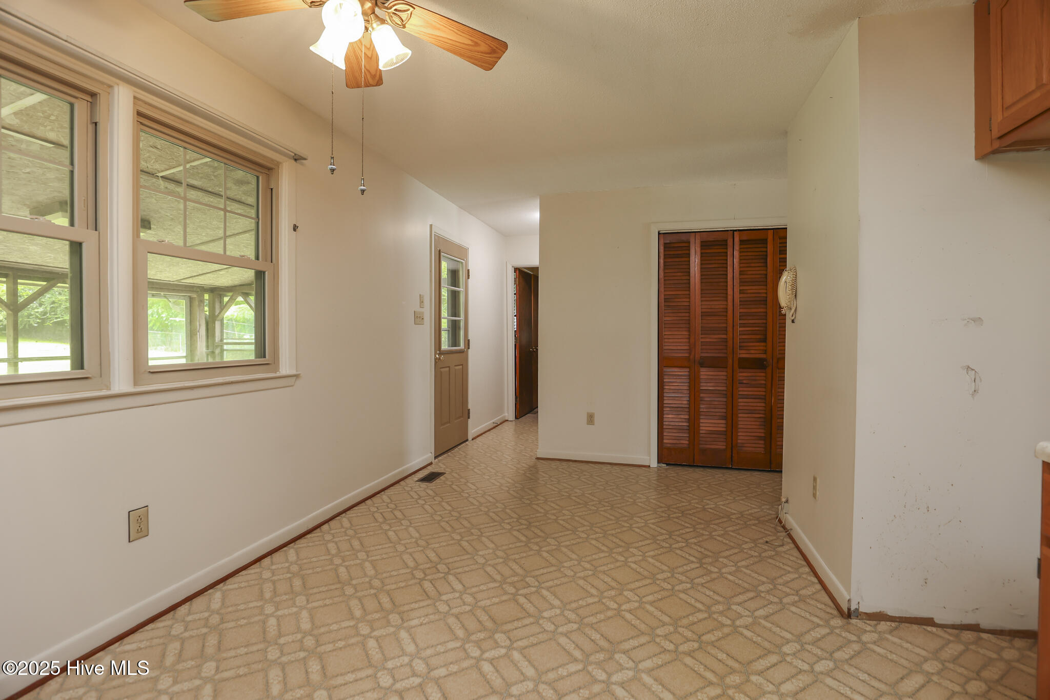 16 Colonial Drive, Jacksonville, NC 28546 – photo 14: 16 Colonial-11