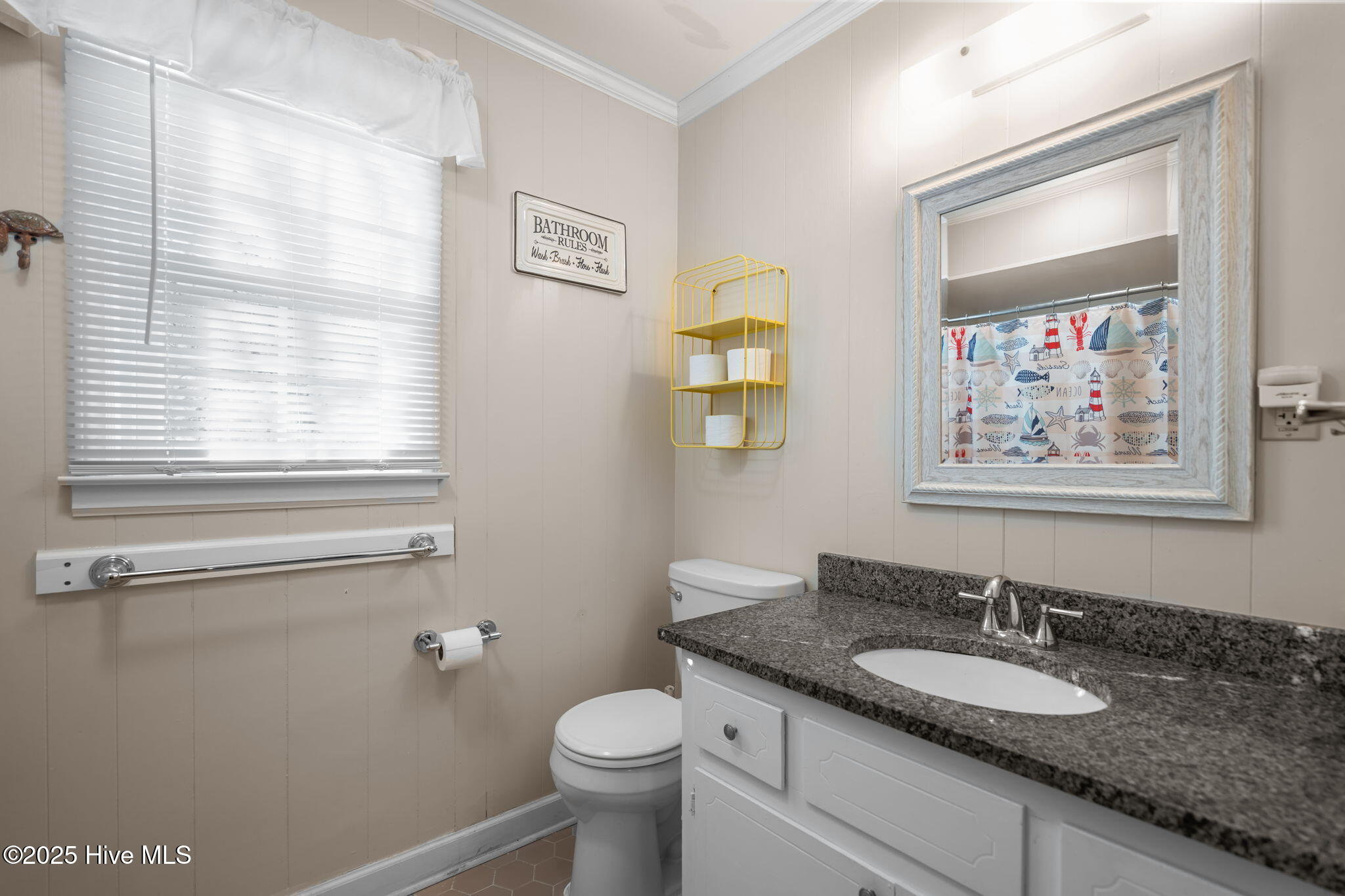 100537685 | Photo 22