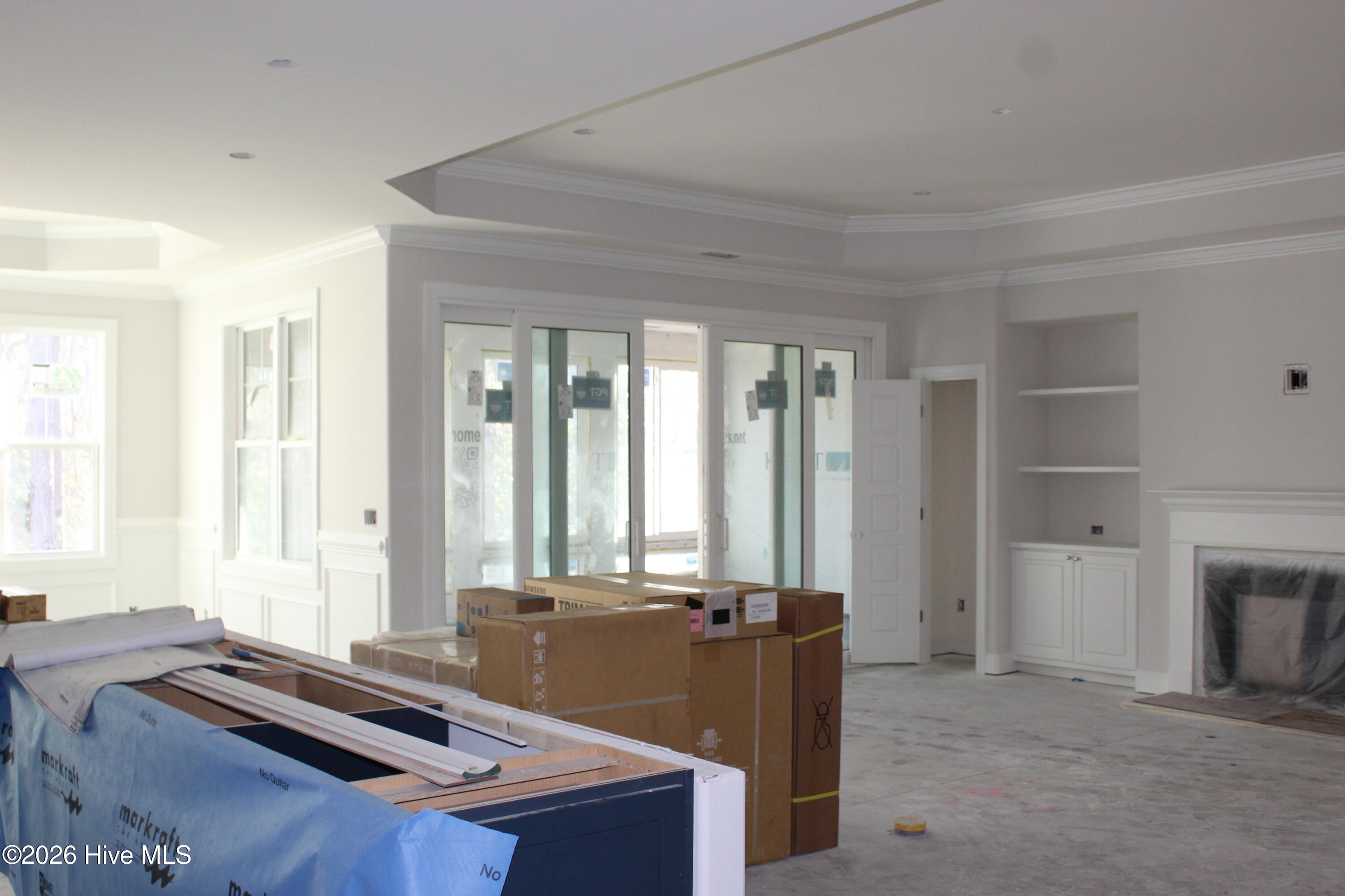 100536128 | Photo 12