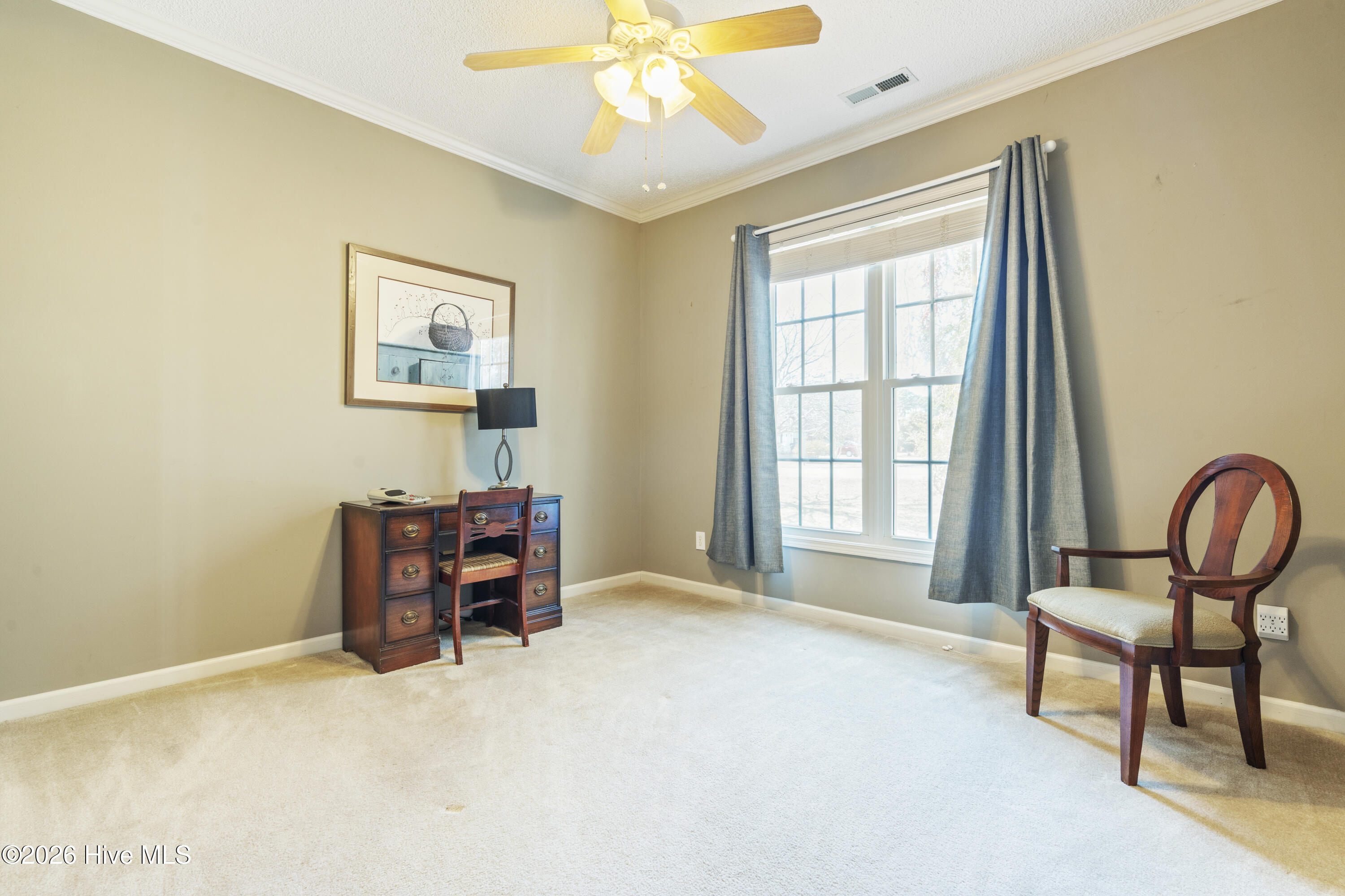 100554853 | Photo 38