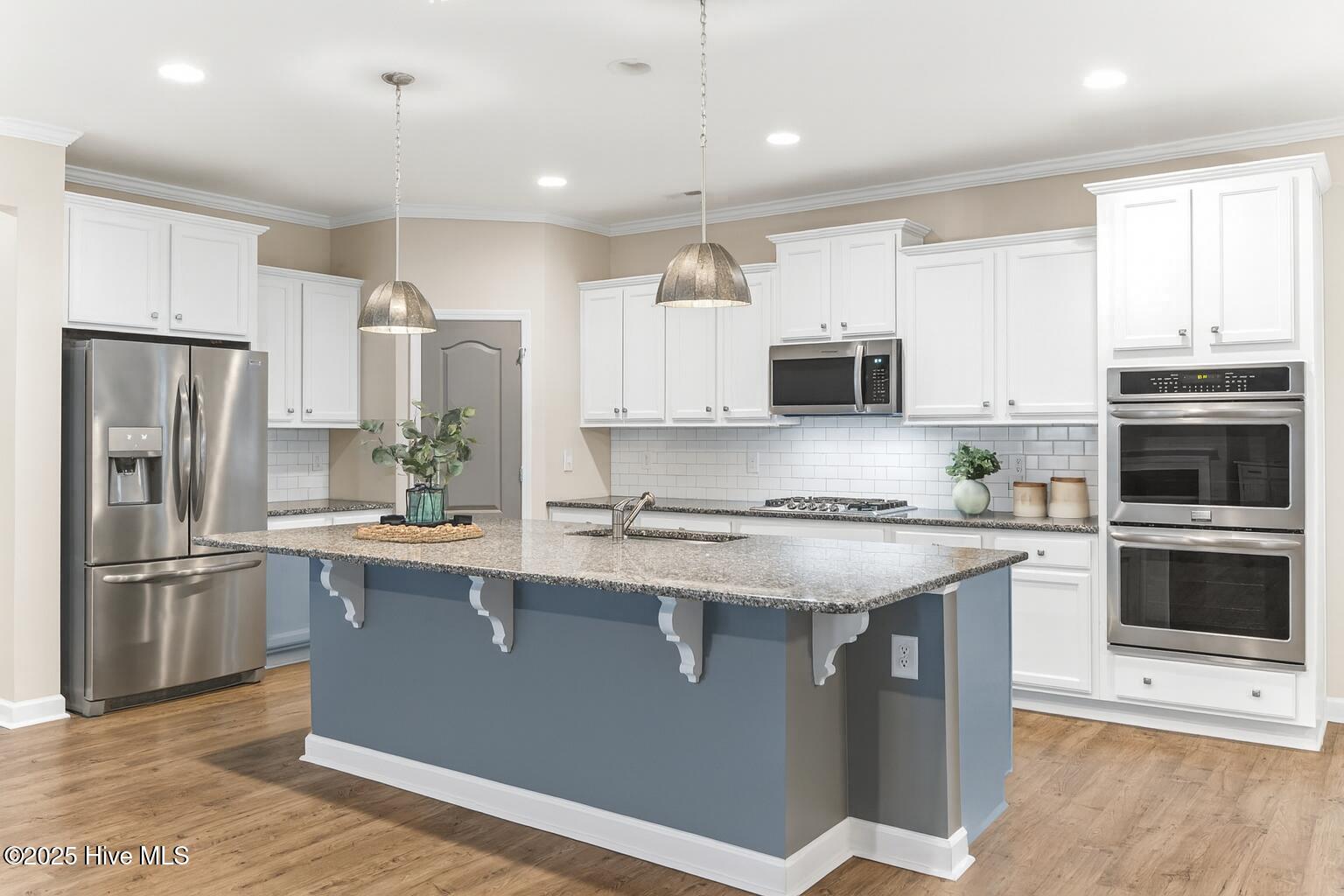 100538755 | Photo 19