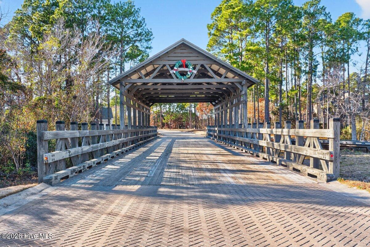 100546549 | Photo 43