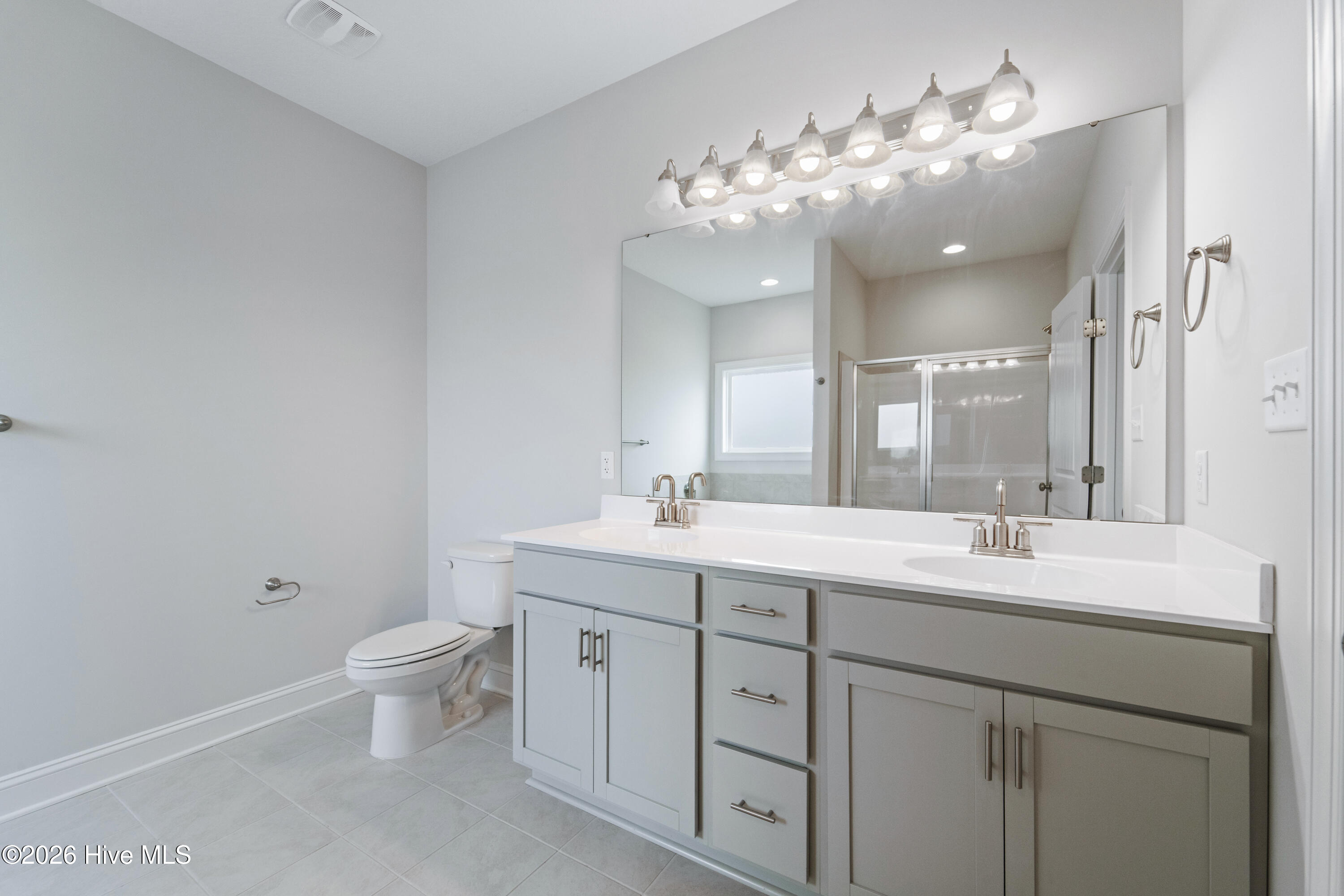 100523498 | Photo 20