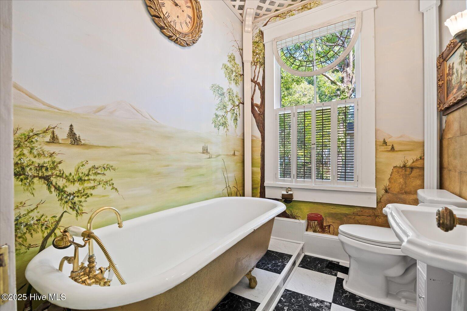 100529930 | Photo 30