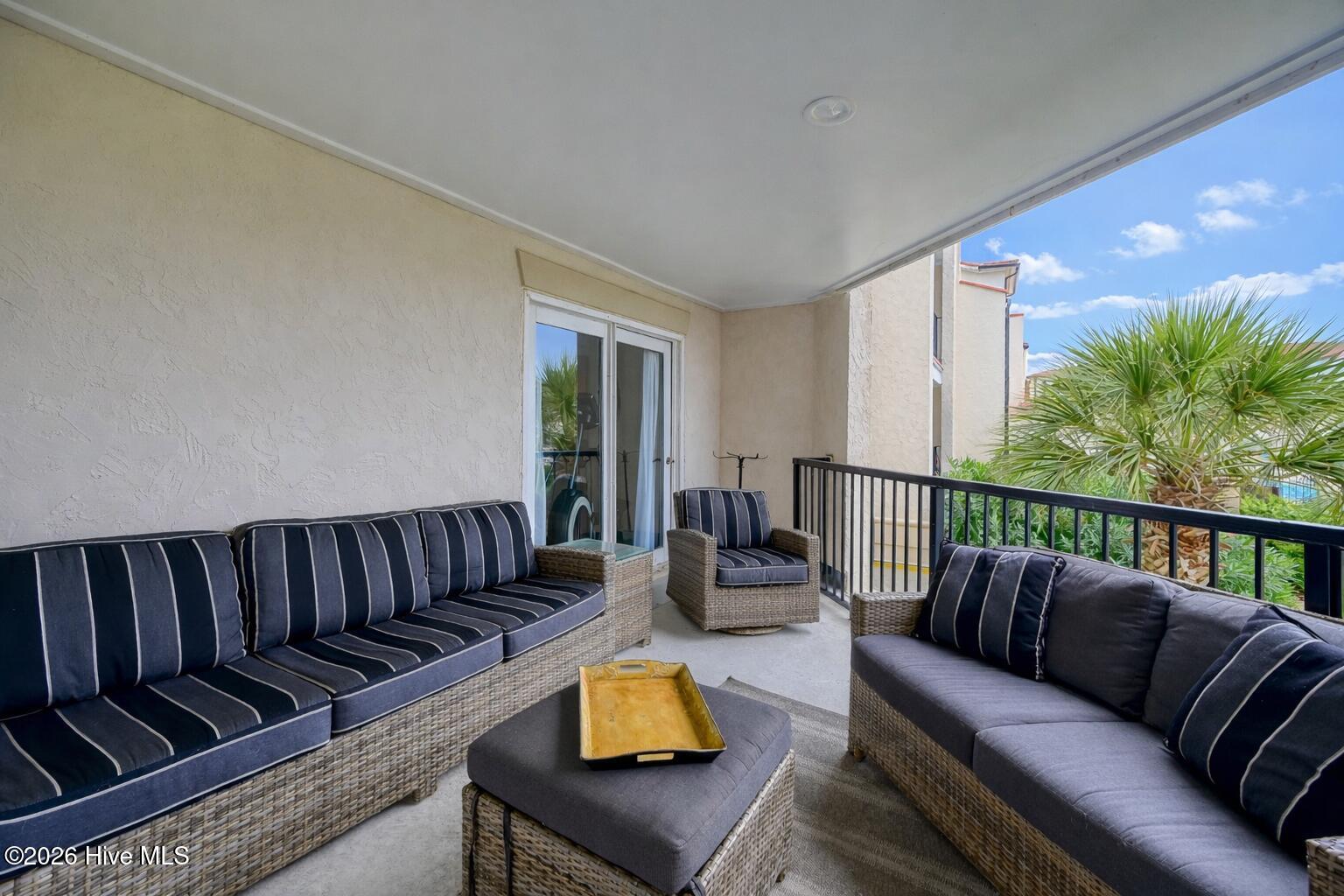 100536578 | Photo 20