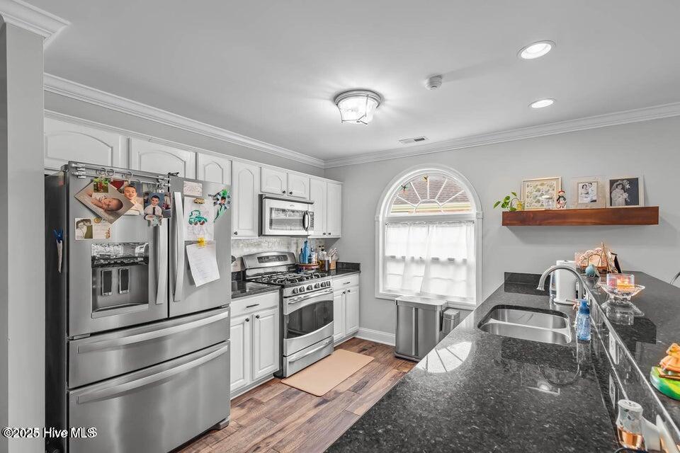 100522391 | Photo 23